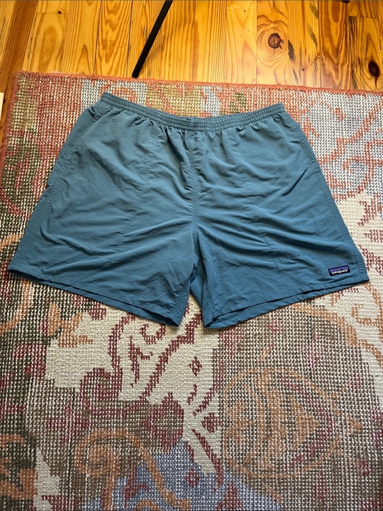 Patagonia Other - Patagonia Men’s Baggies Shorts XXL Teal Blue Green EUC Lightweight Outdoor